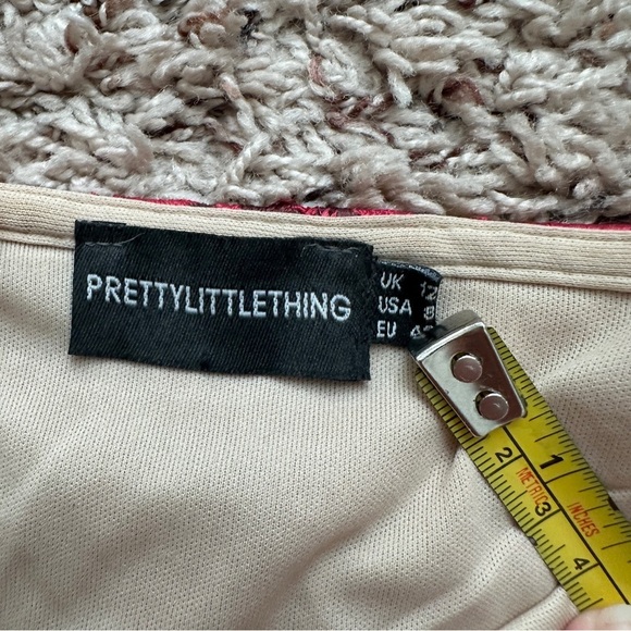 PrettyLittleThing Fuchsia Bandeau Embroidered Lace Bodycon Dress Women’s Size 8 - Picture 16 of 16